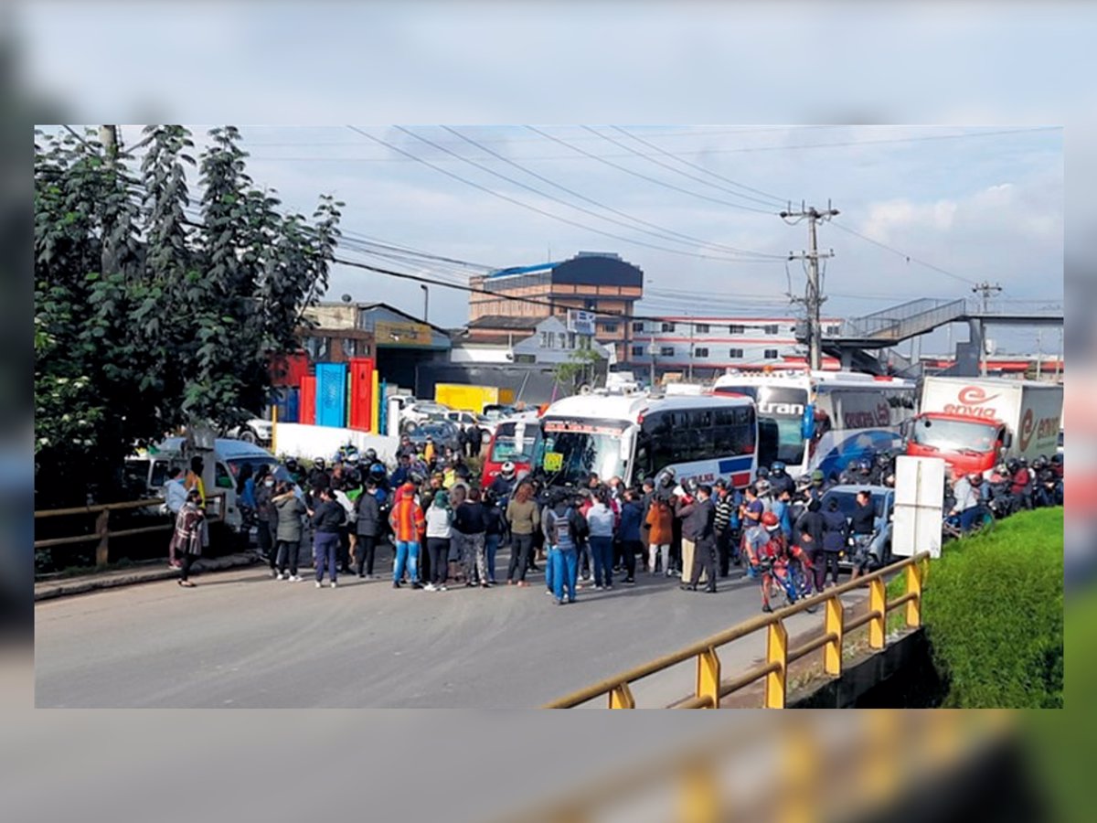 Así reaccionó la comunidad de los barrios de Planadas y Porvenir con el cierre de la Calle 13 por las decisiones que está tomando la Capital