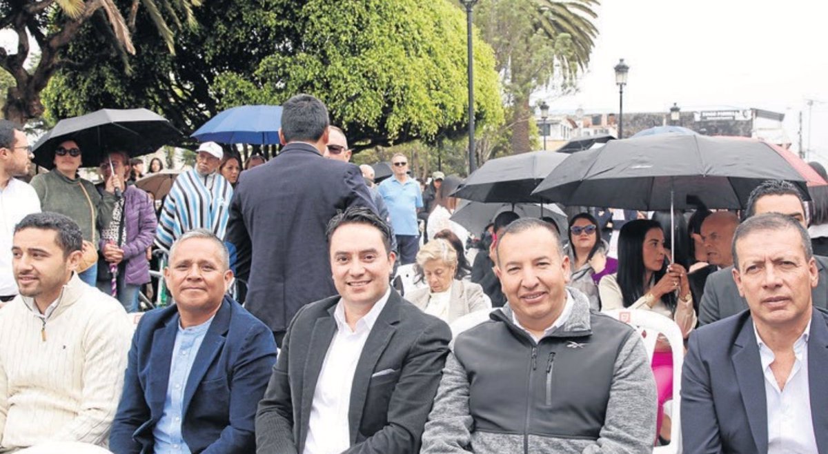 Los honorables concejales, Omar Gamboa; concejal, Alfonso Lamprea; concejal, César Santamaria; concejal, Raúl Agudelo y concejal, Jairo Castañeda.