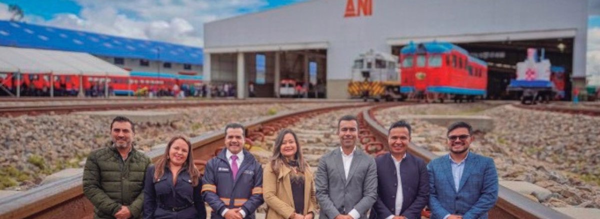El 10 de junio, en el segundo mandato de Jorge Rey como gobernador, INVIAS entregó oficialmente aldepartamento de Cundinamarca, el corredor férreo por donde rodará el RegioTram de Occidente