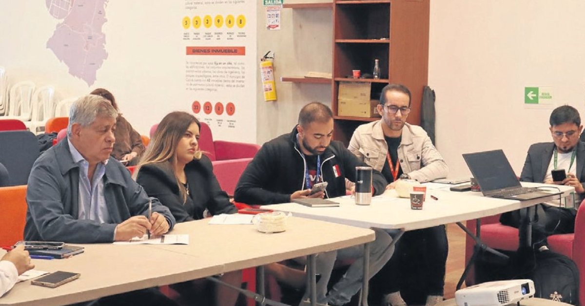 En la reunión se evaluaron los avances del Plan Estratégico a Mediano Plazo 2021 2032. Foto: Oficina de prensa Alcaldía Cajicá.