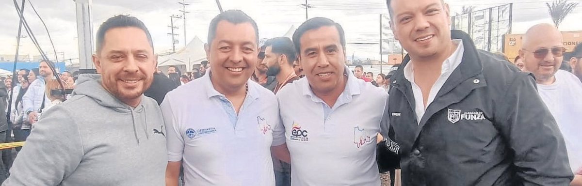 Andrés Ángel, Diego Guevara, Jorge Machucha, gerente de EPC y Roberto Organista sec. Gobierno Funza.