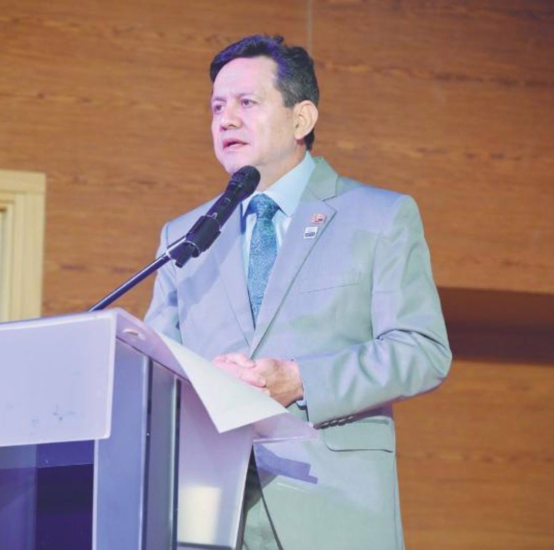 Manuel Virgüez - Presidente Partido MIRA.