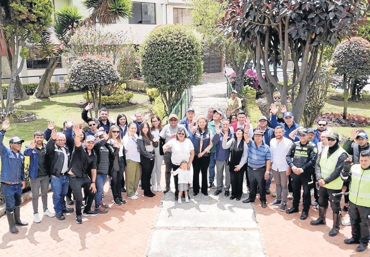 En un trabajo mancomunado, los habitantes del sector recuperaron el parque que hoy presenta un entorno más agradable y acogedor para los cotidianos encuentros comunitarios. Foto: Oficina de prensa Alcaldía Cajicá.