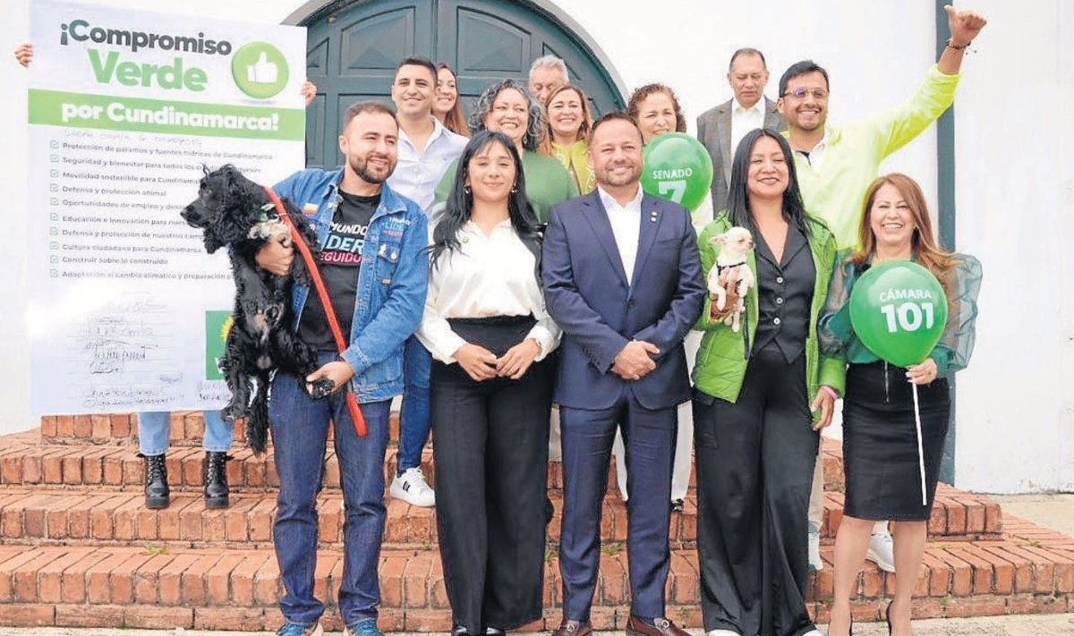 ALIANZA VERDE101 Liliana Rodríguez.
102 Julio Mario Vásquez.
103 Jairo Hortua Villalba.
104 Angélica Sáenz.
105 Oscar Sánchez Cruz.
106 Laura Camila Vásquez.
107 Wilson García.