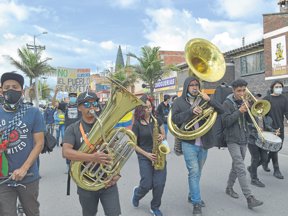 Cajicá, músicos, 12 de mayo. Foto: Edilberto Devia. EL OBSERVADOR Cajicá, músicos, 12 de mayo. Foto: Edilberto Devia. EL OBSERVADOR