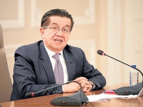 El ministro de Salud Fernando Ruiz Gómez Foto de rcn radio