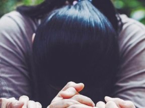 Oremos en las aflicciones y enfermedades. Oremos en las aflicciones y enfermedades.